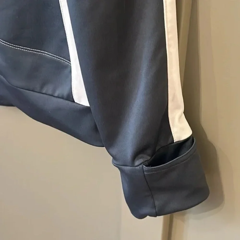 ALO Yoga Cool Fit Full Zip Jacket The Stanley Hotel Gray White Size Medium